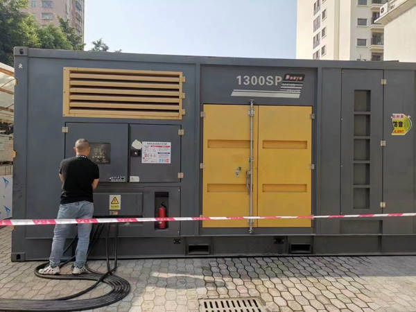 翁田镇100kw柴油发电机组的机油应该如何选择？
